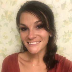 Meet your Posher, Nichole